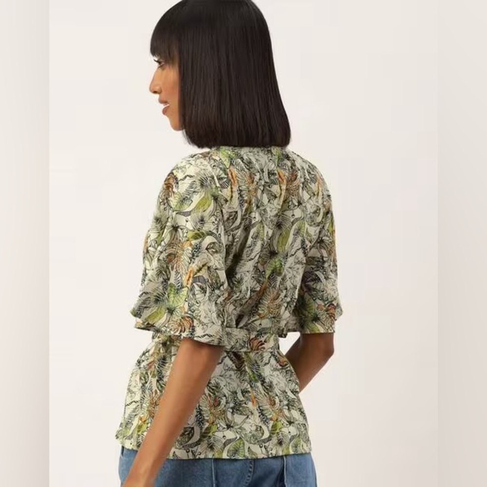 NUSH Floral Top With Fabric Belt - Picture 6 of 12
